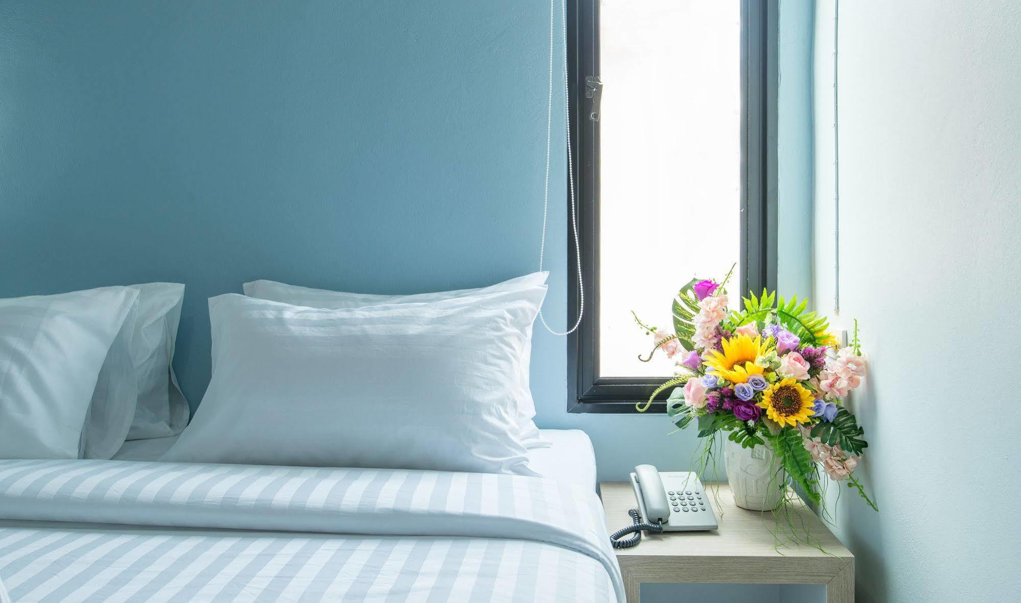 Hotell Lada Express 2*